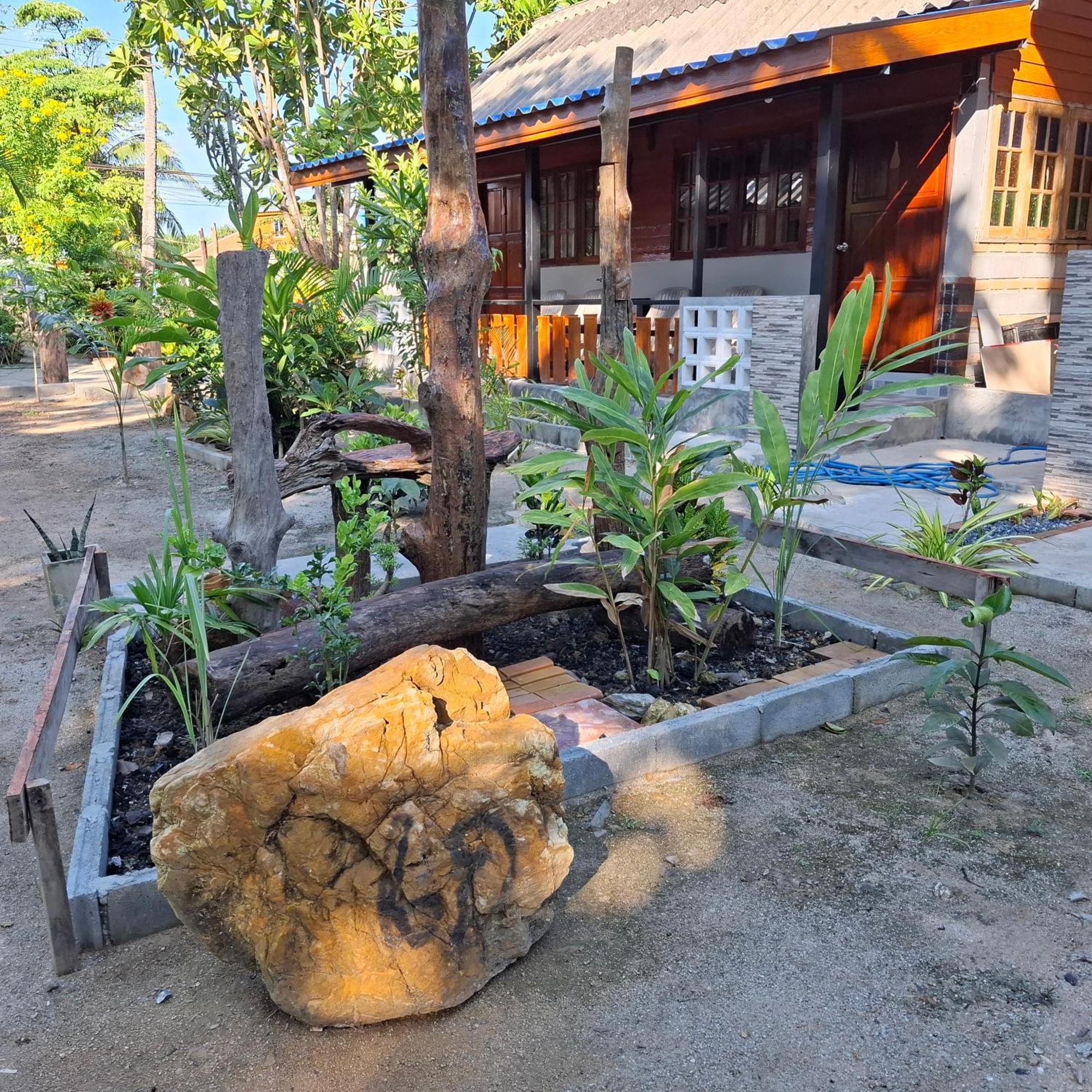 Ko Lanta兰达瓦伦宾馆别墅 客房 照片